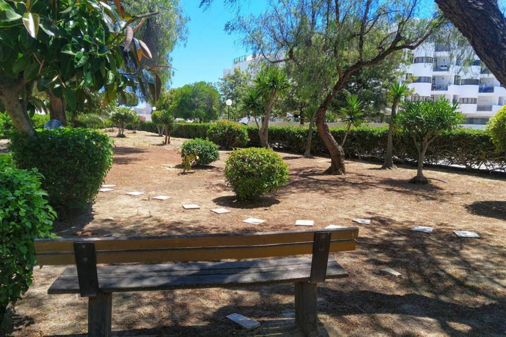 Praia Eulalia With Pool And 5 Minutes From The Beach Albufeira Bagian luar foto