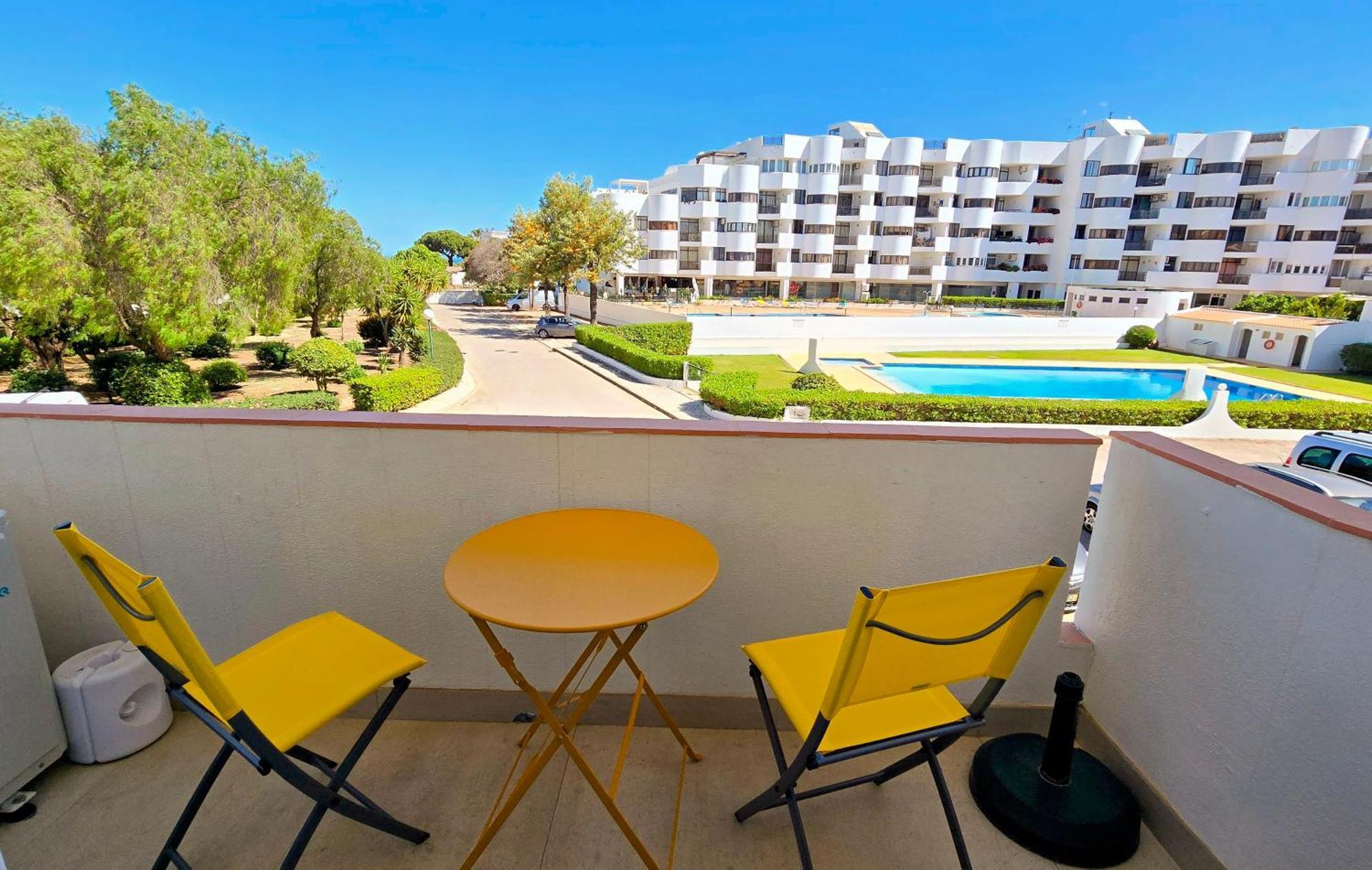 Praia Eulalia With Pool And 5 Minutes From The Beach Albufeira Bagian luar foto