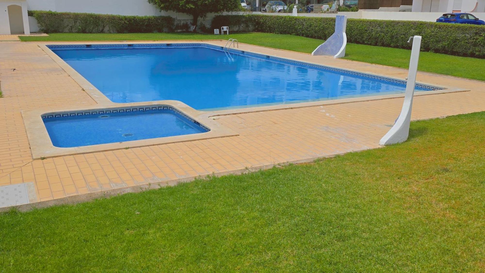 Praia Eulalia With Pool And 5 Minutes From The Beach Albufeira Bagian luar foto